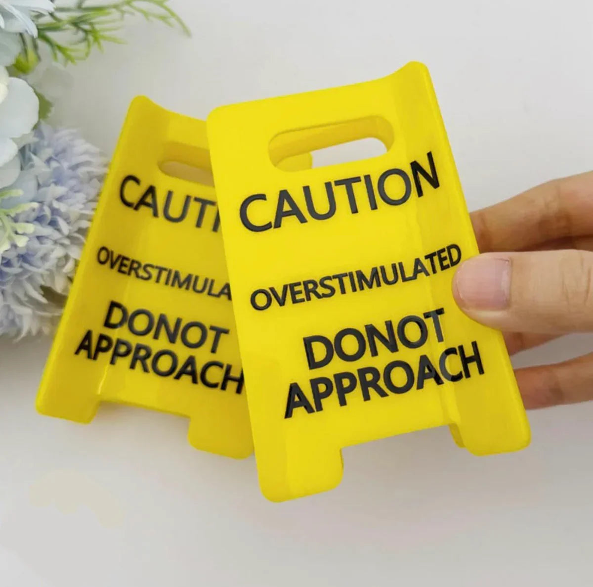 Hilarious Sensory Overload Hair Claw Clip – (2 Pcs)&nbsp;